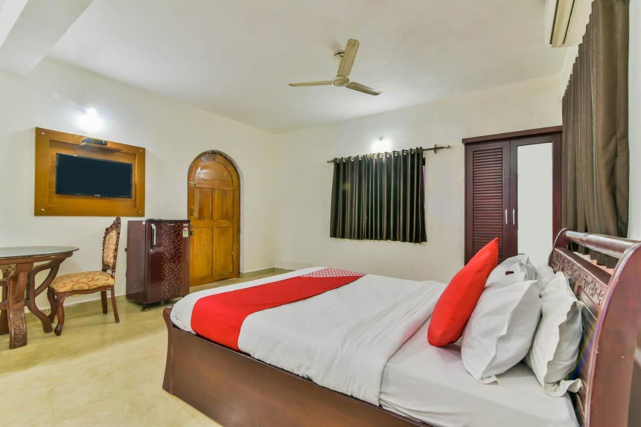 Collection O 15487 Ashoka King Hotel Mandrem Luaran gambar