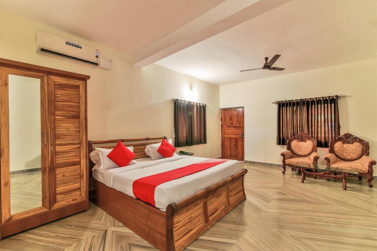Collection O 15487 Ashoka King Hotel Mandrem Luaran gambar