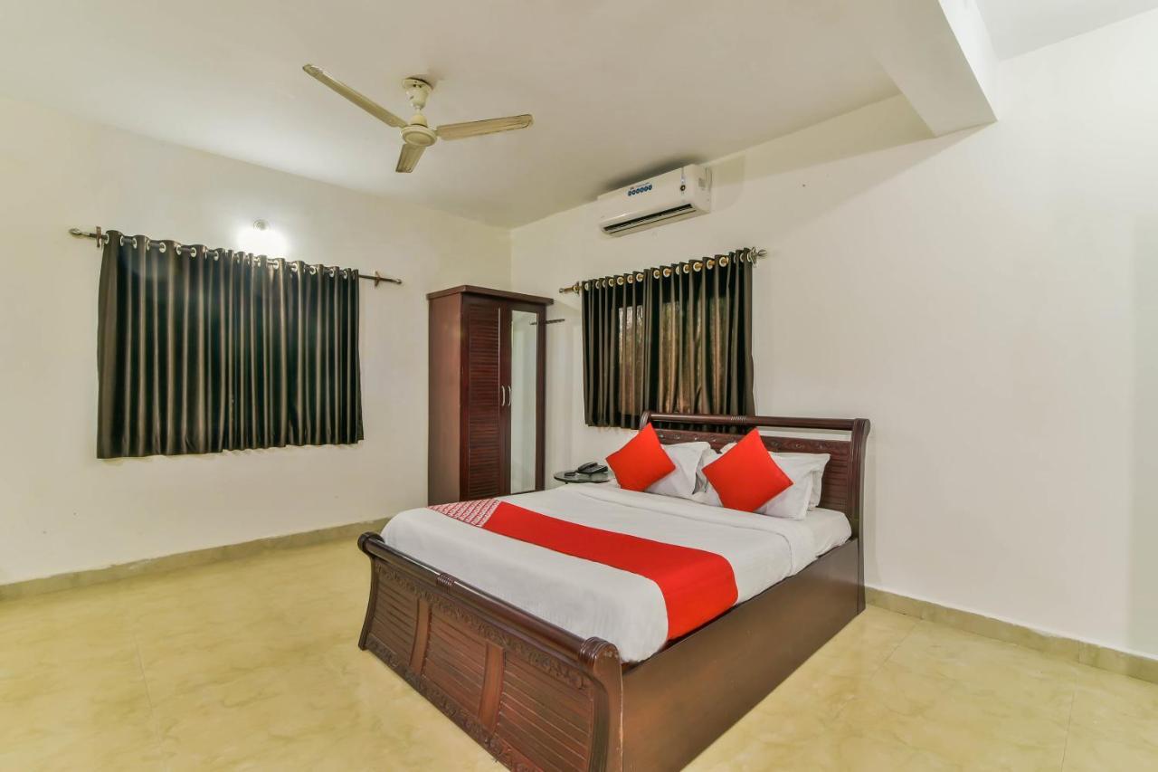 Collection O 15487 Ashoka King Hotel Mandrem Luaran gambar